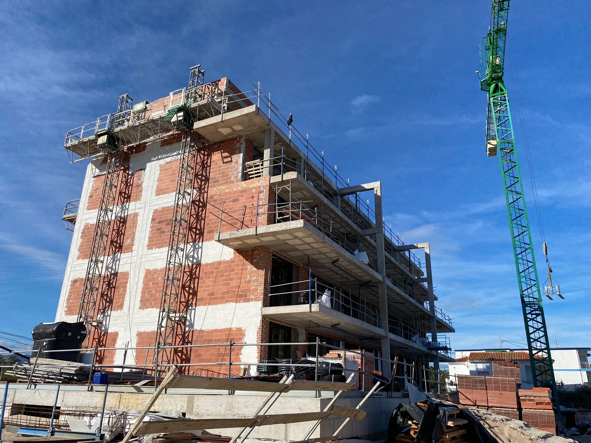 Construcción de bloque de pisos en denia Construcción de bloque de pisos en denia