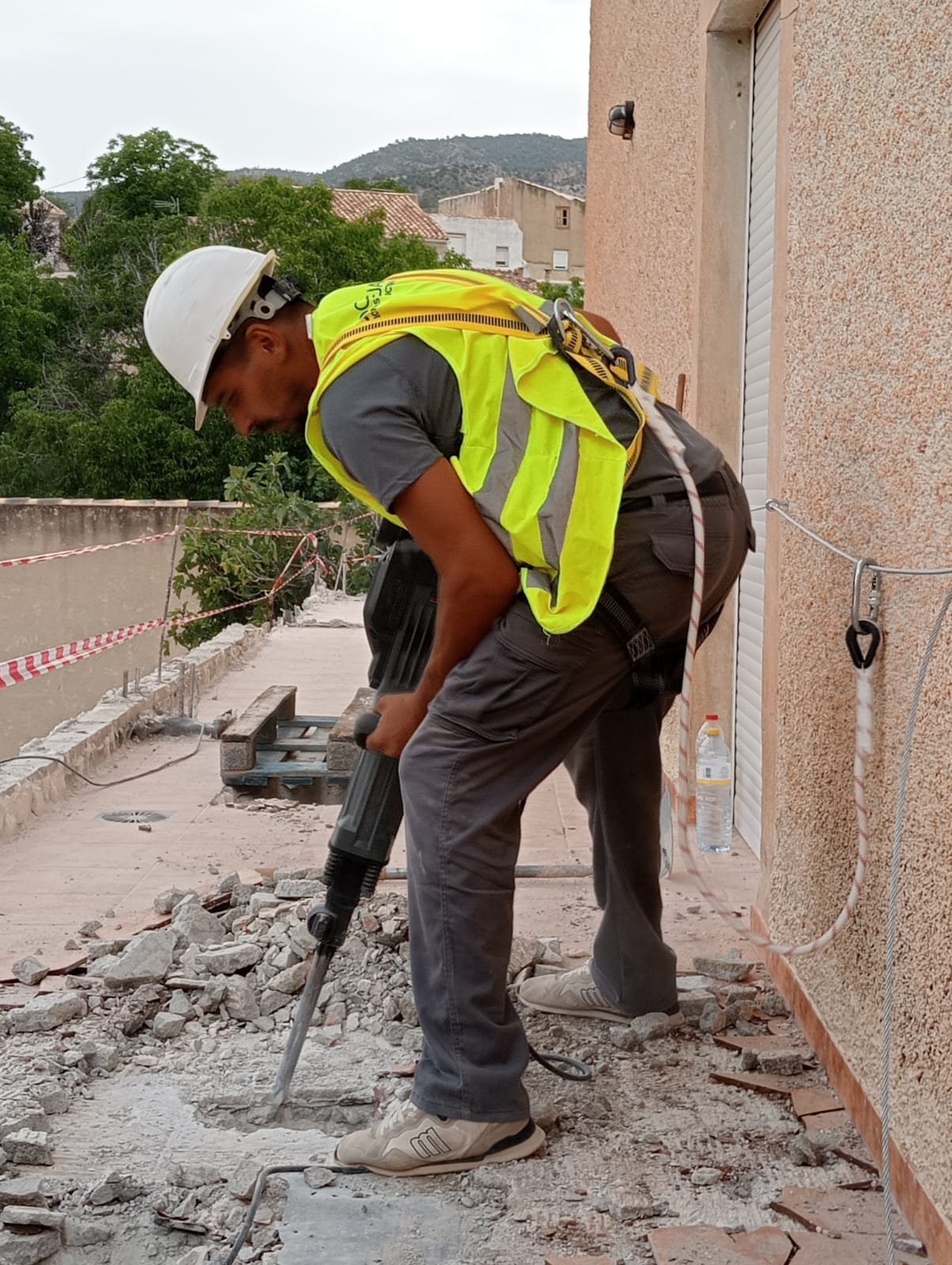 PHOTO-2024-07-18-19-03-35 construccion de chalet de lujo en albacete